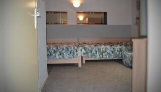 Гостевой дом Davidovi Relax Guest Rooms Варна Трехместный номер-1