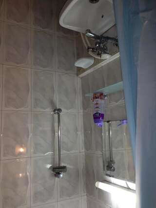 Гостевой дом Davidovi Relax Guest Rooms Варна Трехместный номер-13